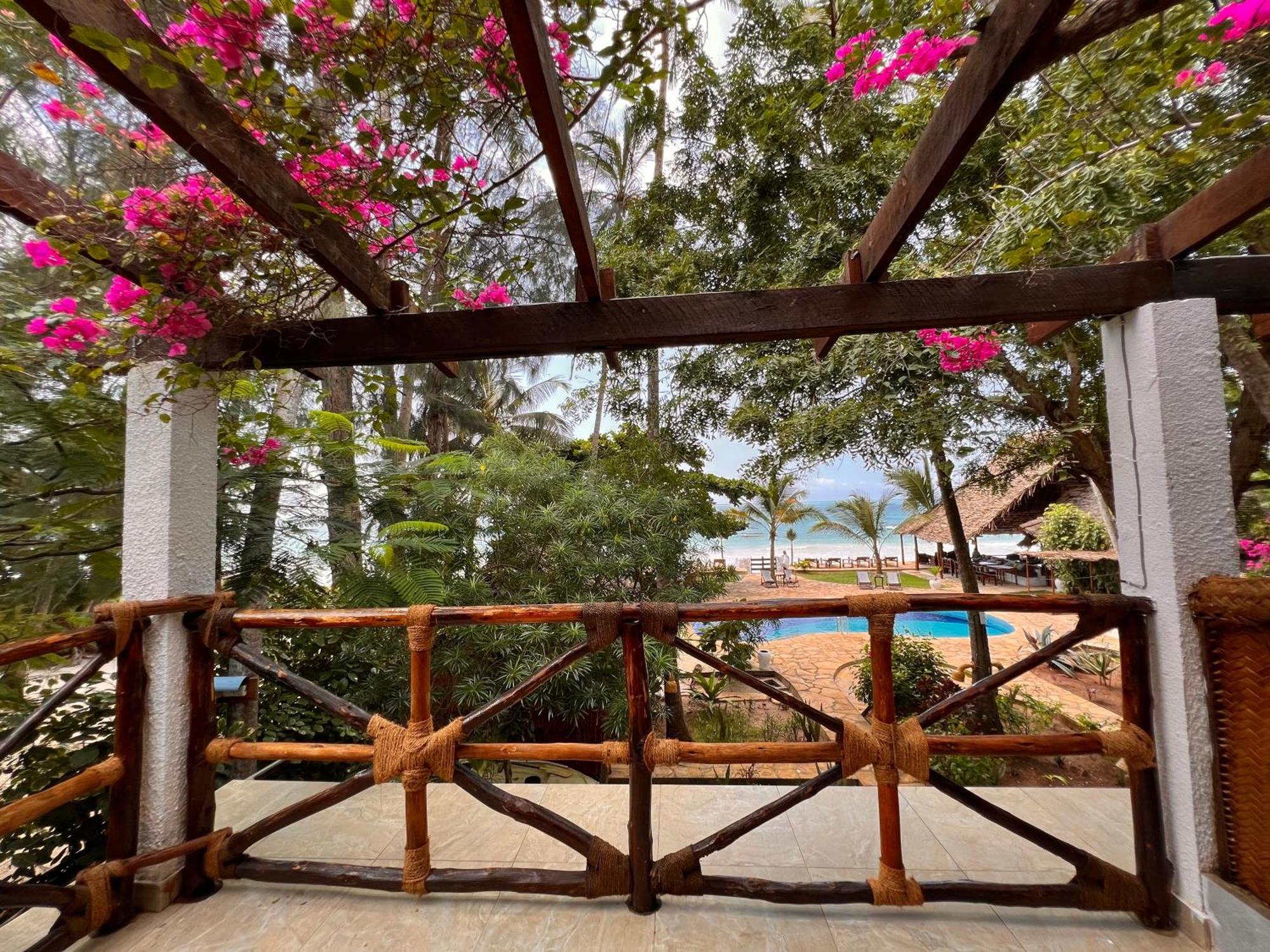 Stone Resort Kiwengwa  Bagian luar foto